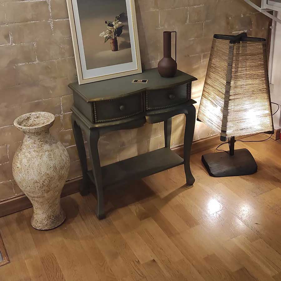 Κορνίζες - Έπιπλα