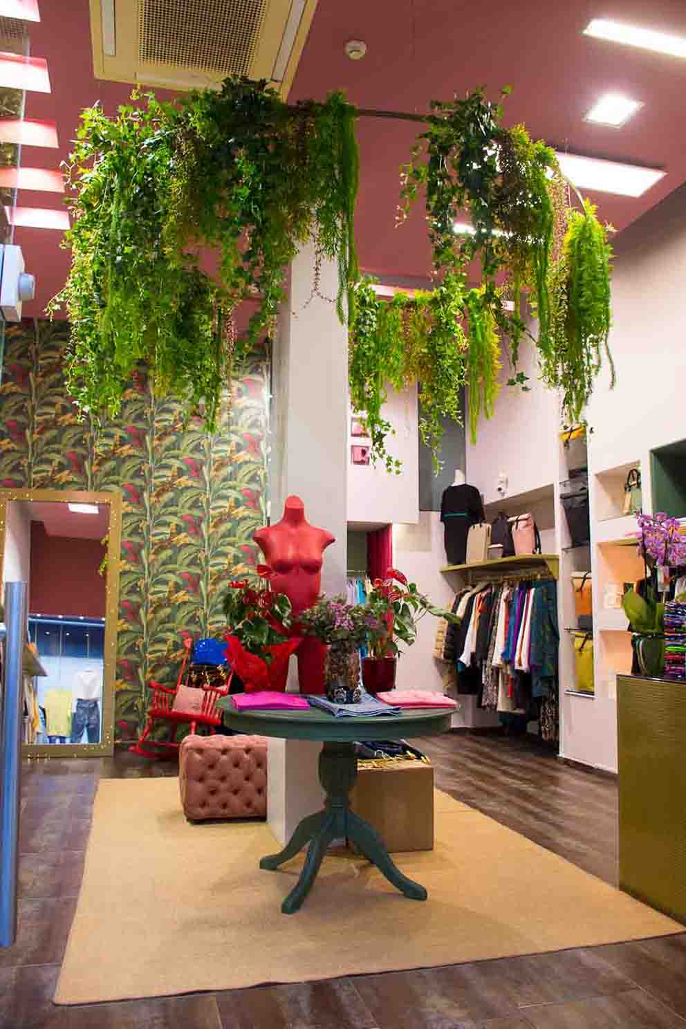 Γυναικεία Ένδυση - Αξεσουάρ