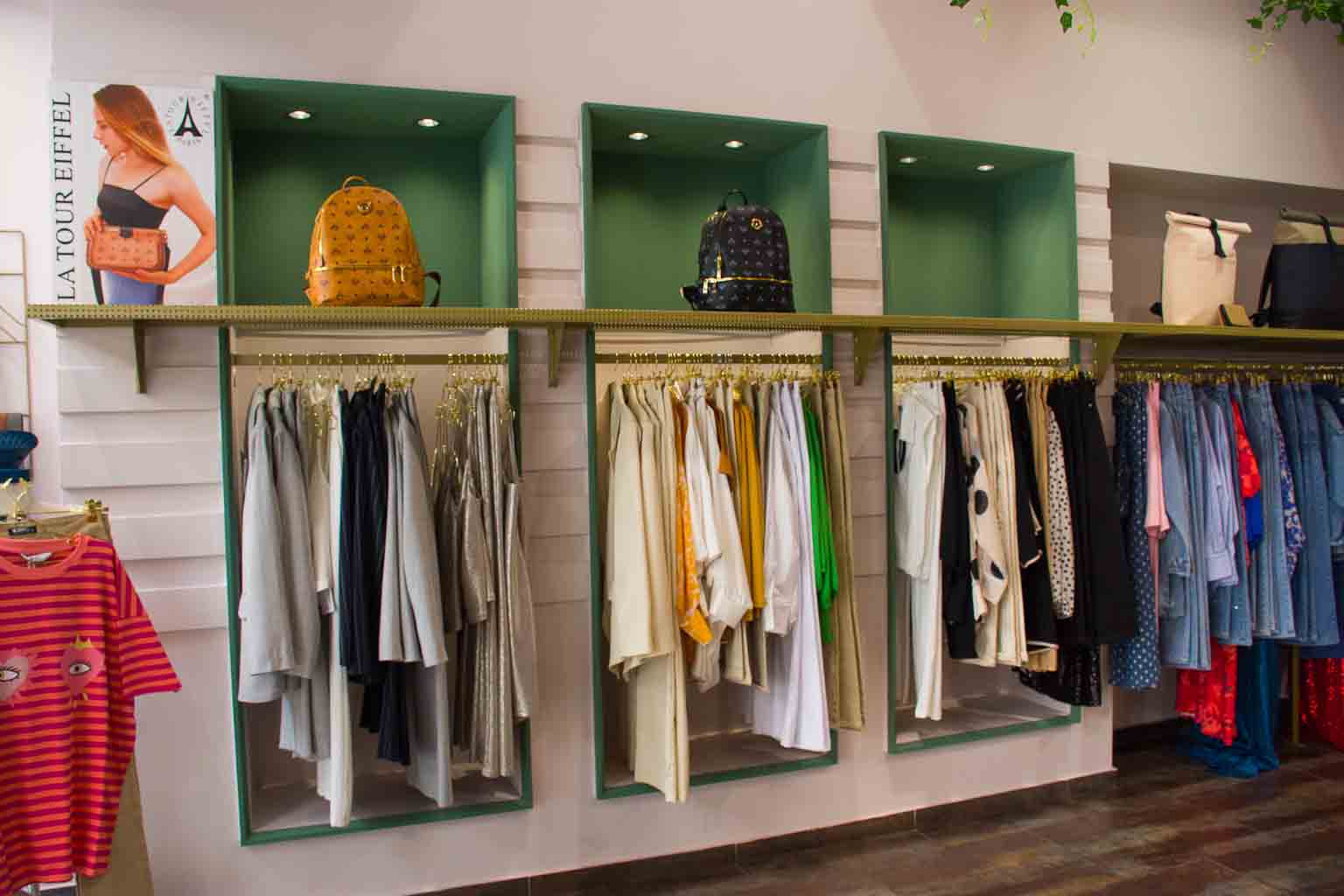 Γυναικεία Ένδυση - Αξεσουάρ