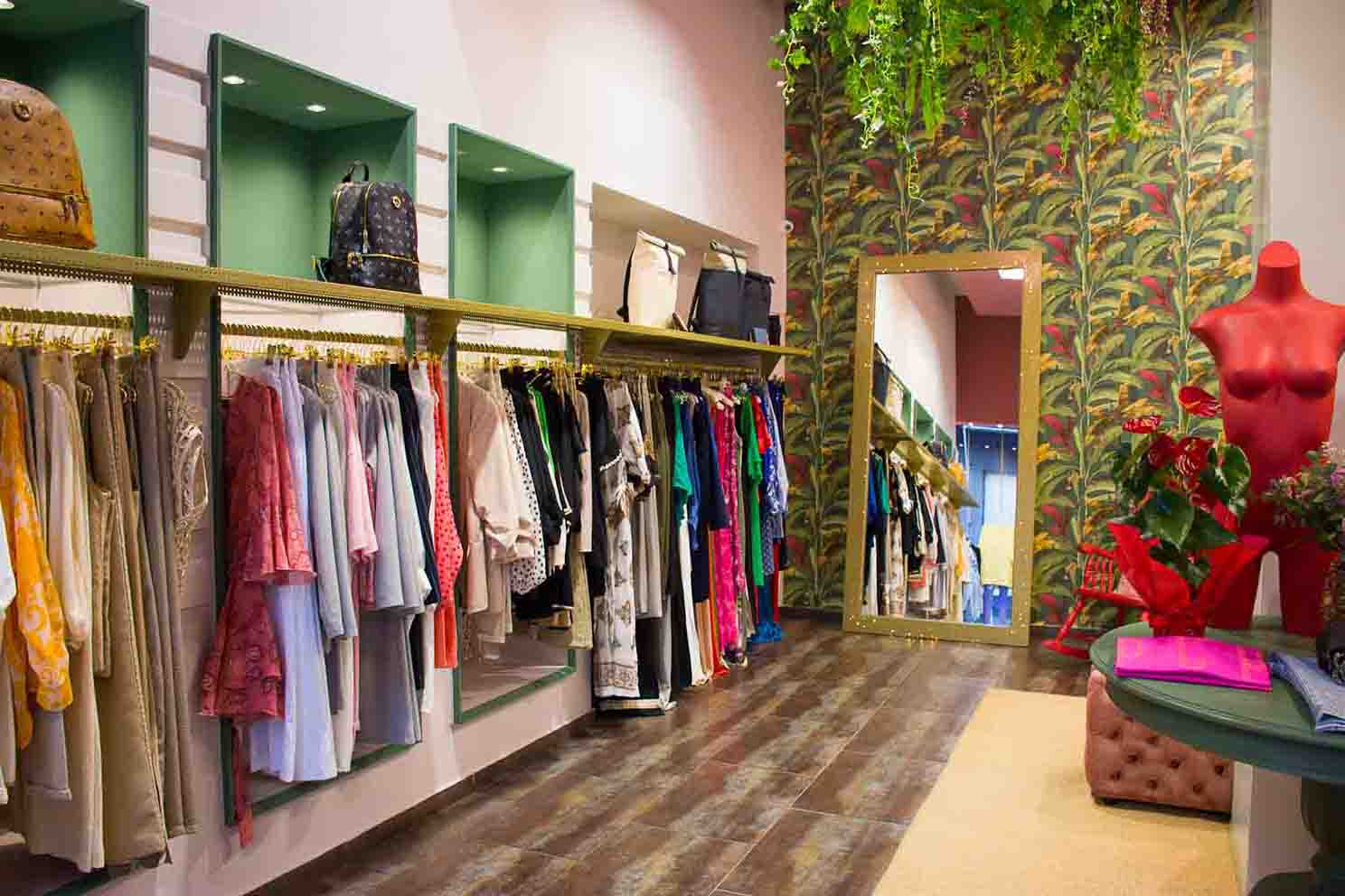 Γυναικεία Ένδυση - Αξεσουάρ