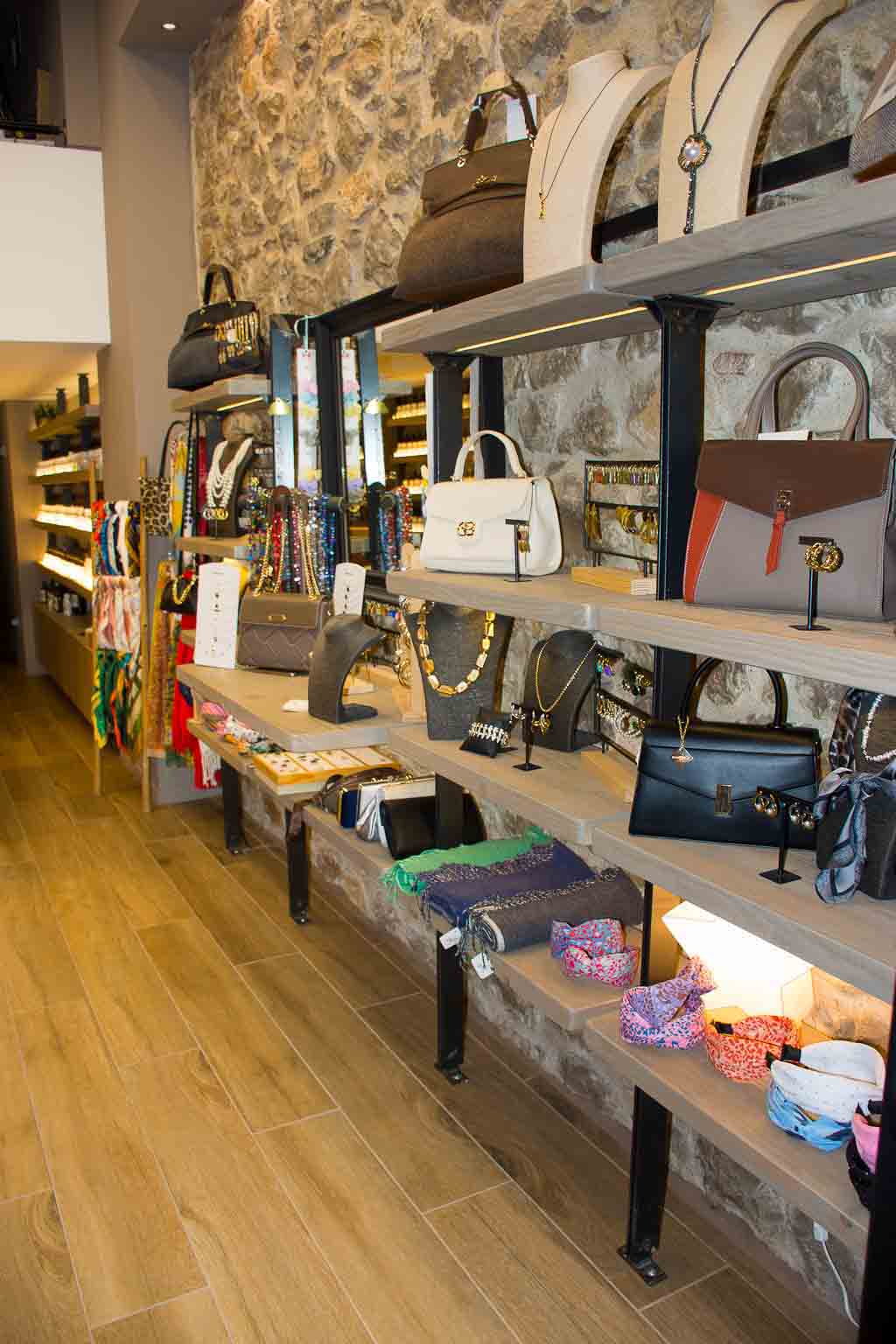 Αρωματοπωλείο